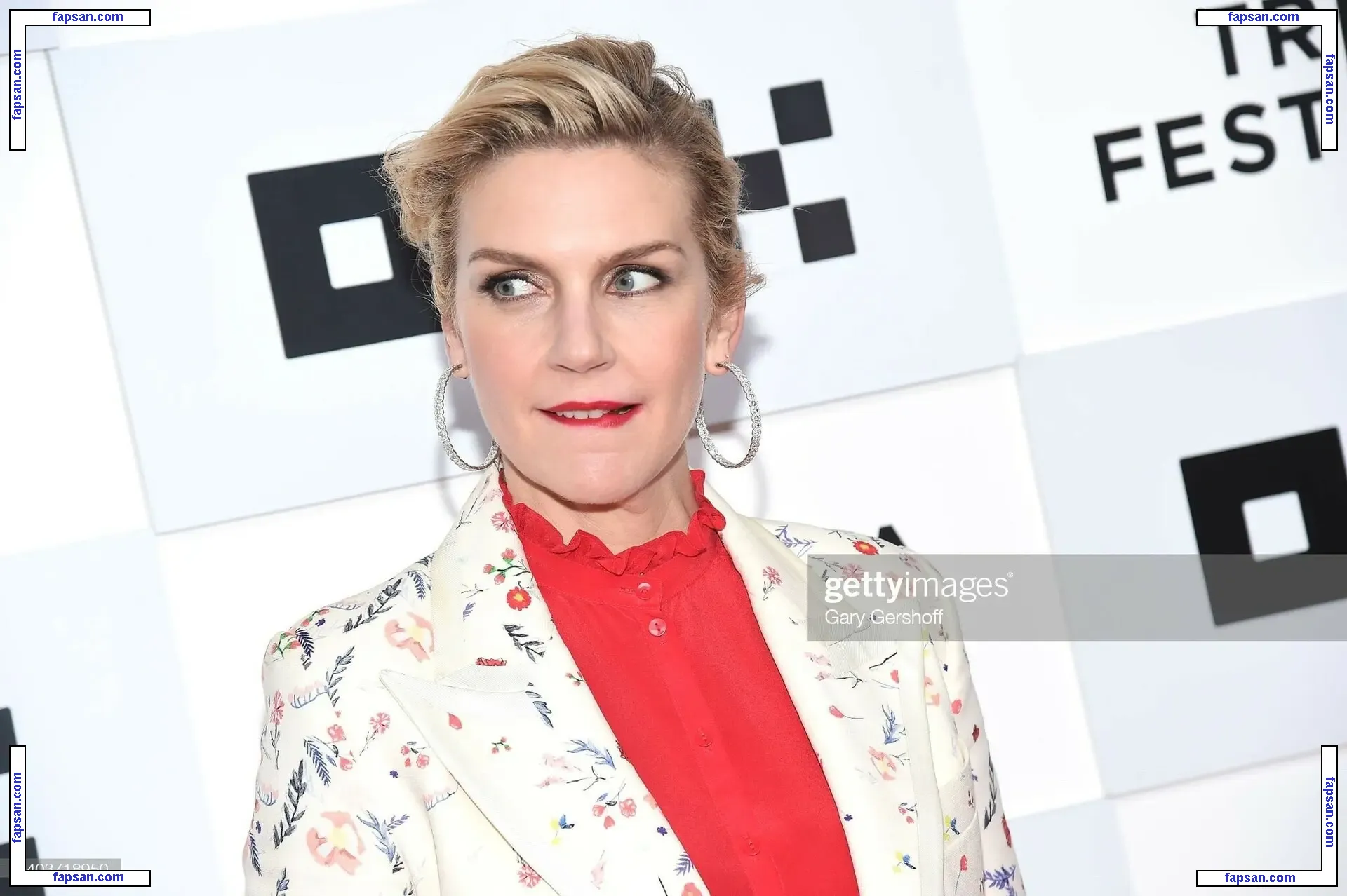 Rhea Seehorn / rheaseehorn голая фото #0080 с Онлифанс