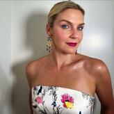 Rhea Seehorn голая #0064