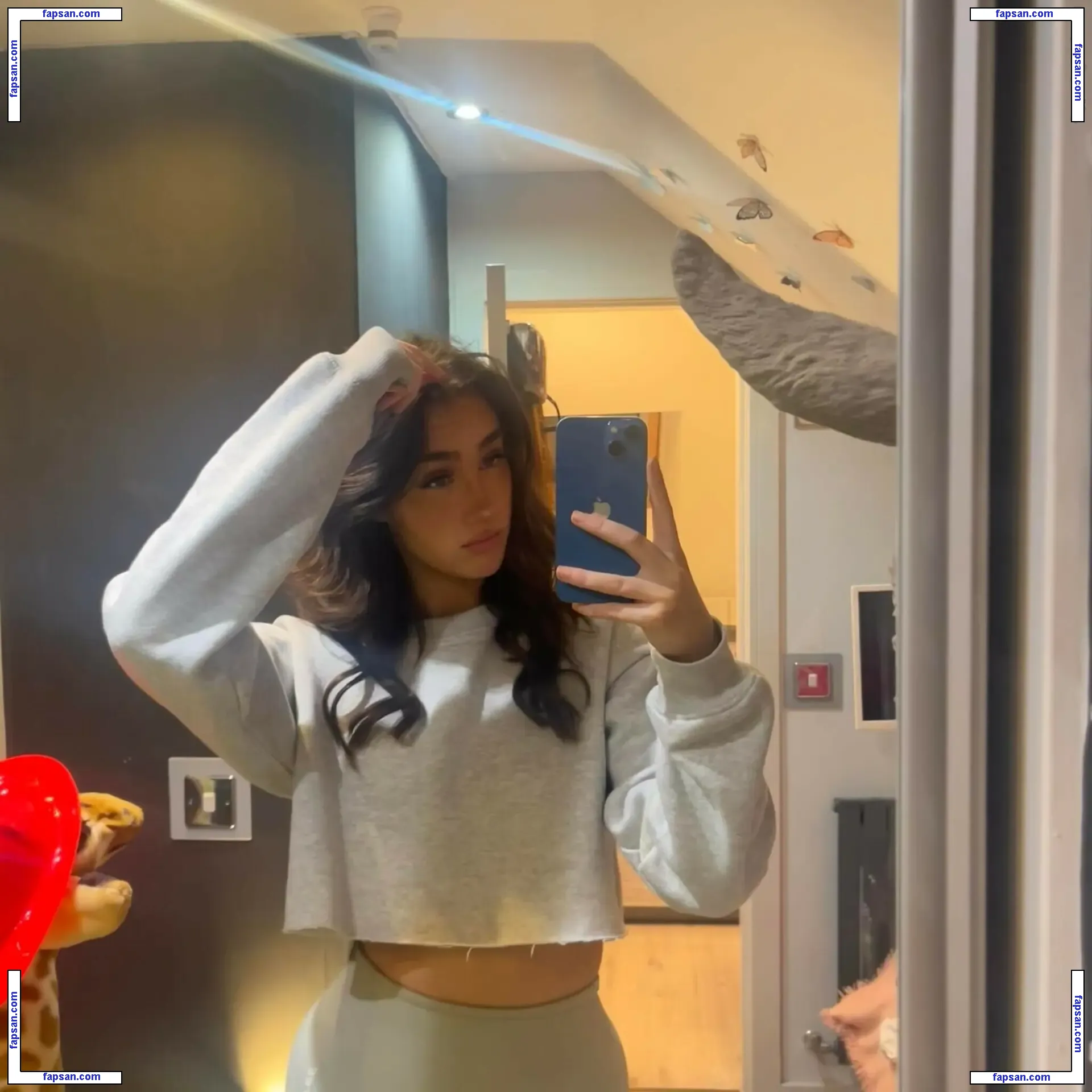 Rhiannon Falconer nude photo #0002 from OnlyFans