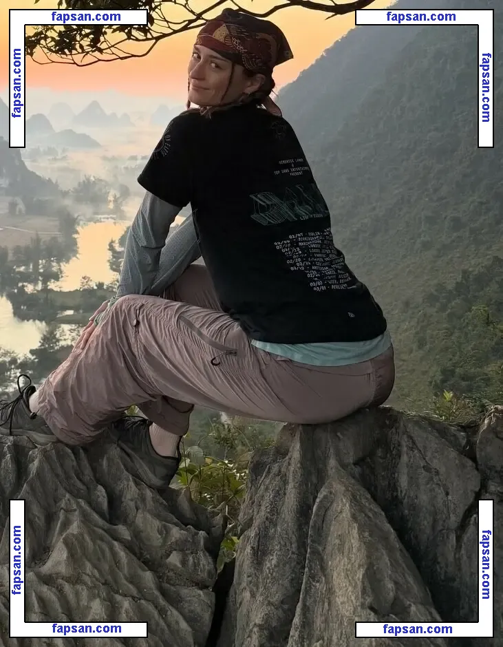 rhiannonhikes голая фото #0037 с Онлифанс