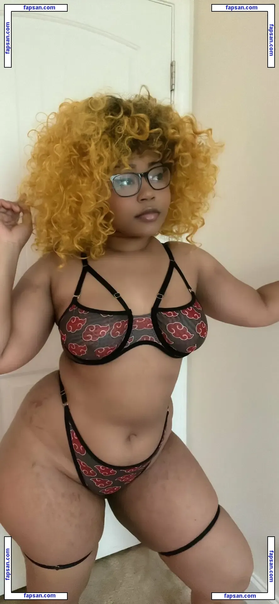 Ria Parker nude photo #0032 from OnlyFans