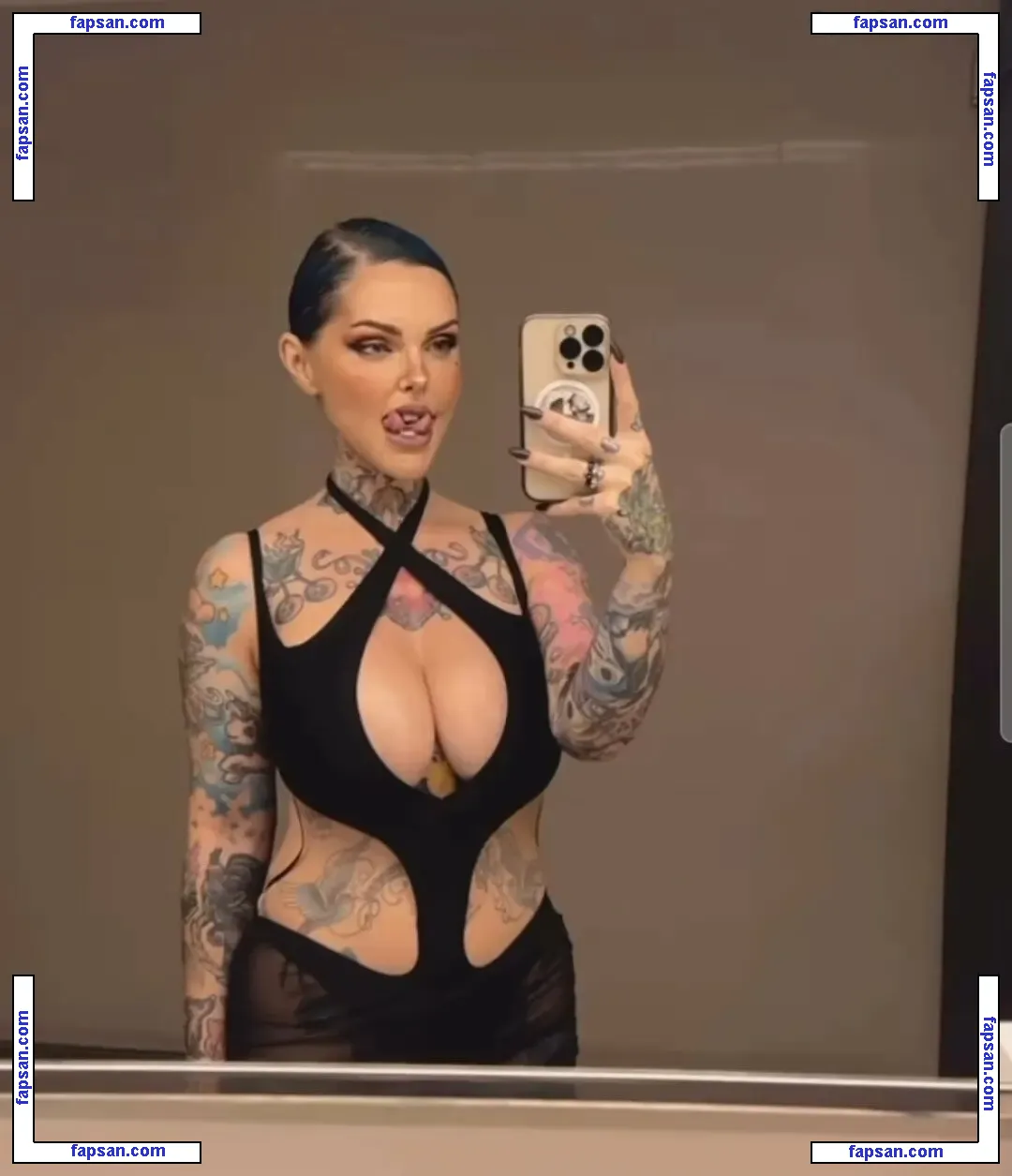 riaesuicide nude photo #0014 from OnlyFans
