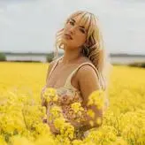 Rianne Downey голая #0011