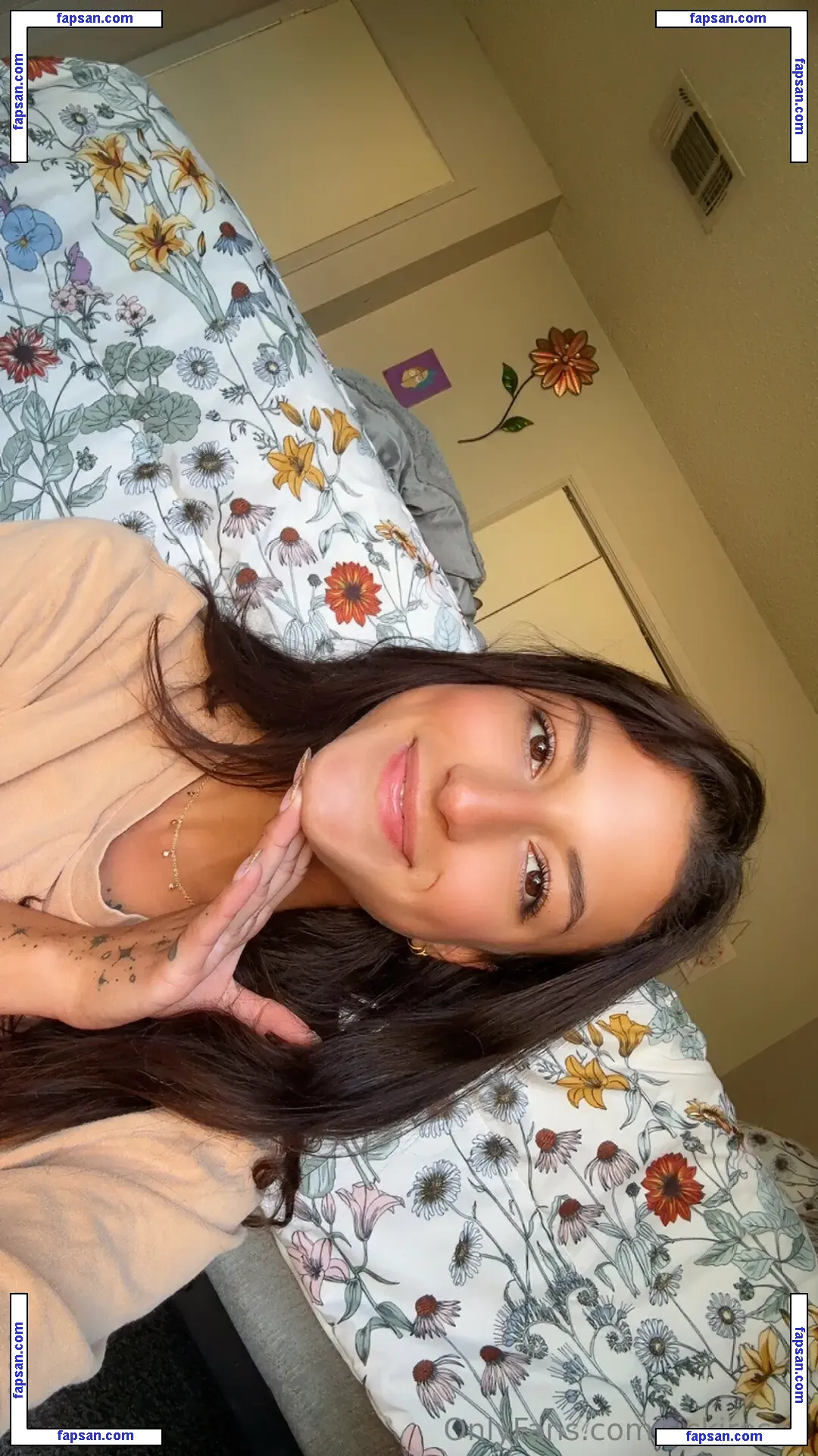 rickirosee nude photo #0003 from OnlyFans