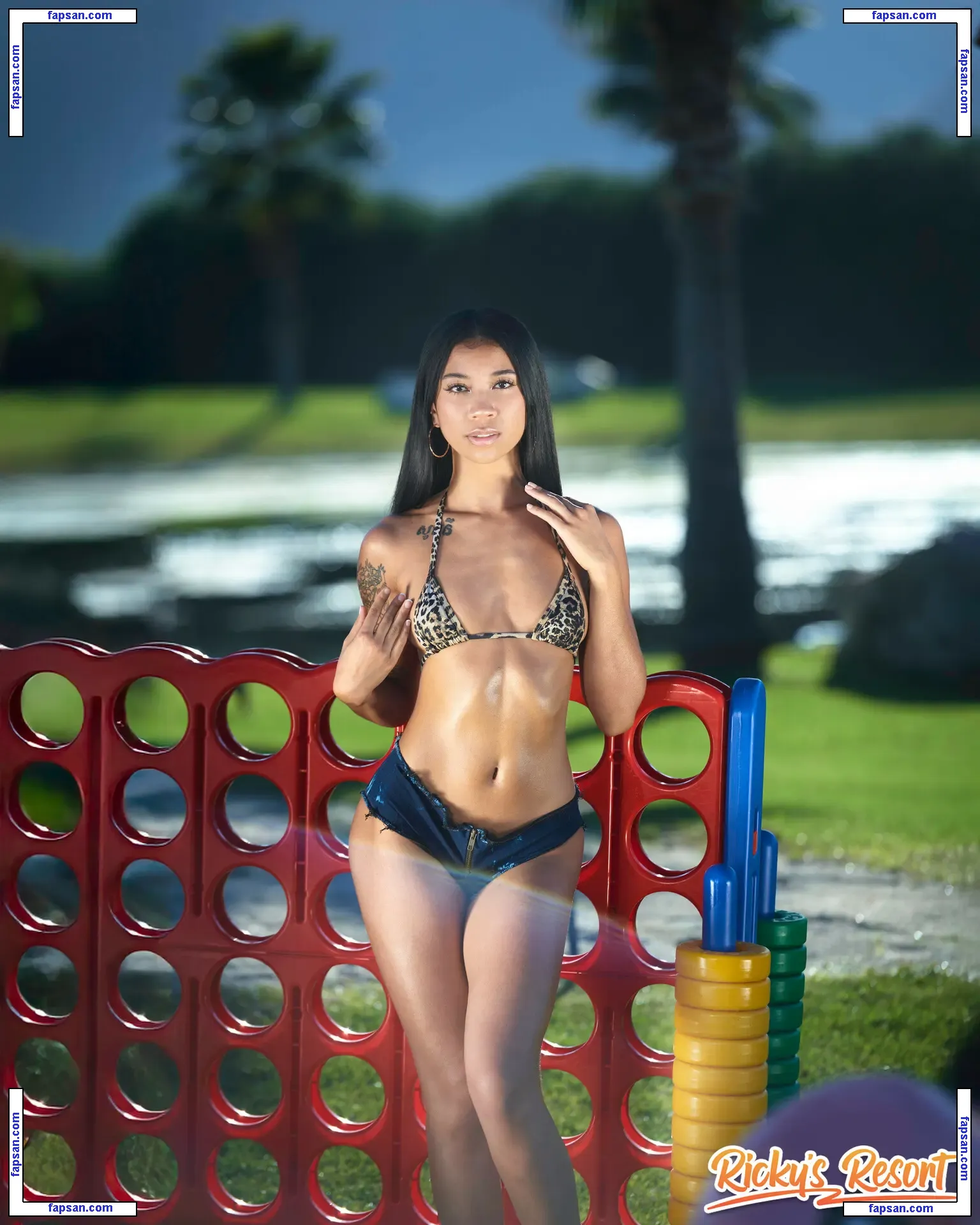 Ricky Johnson голая фото #0284 с Онлифанс