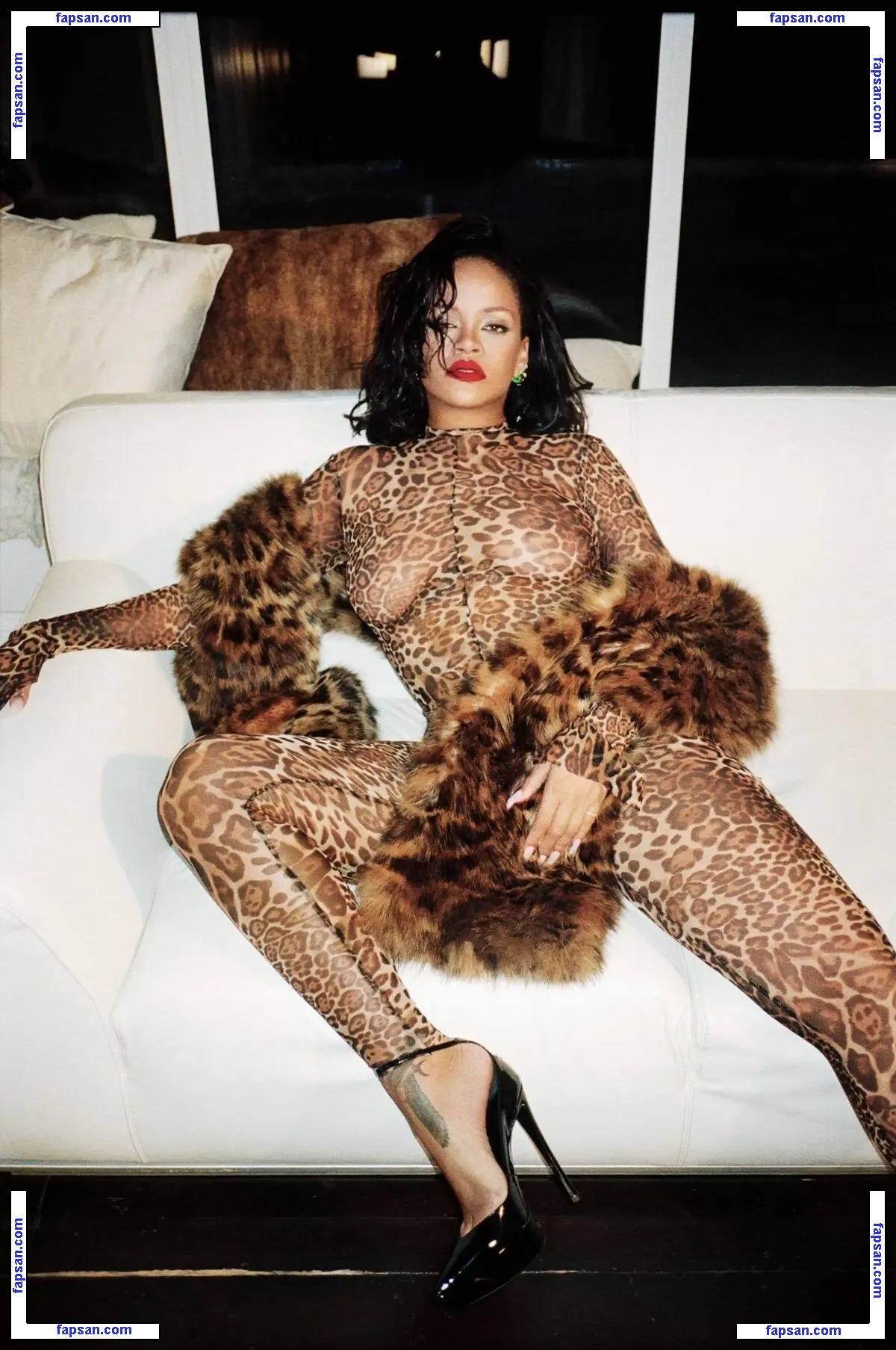 Rihanna nude photo #9178 from OnlyFans
