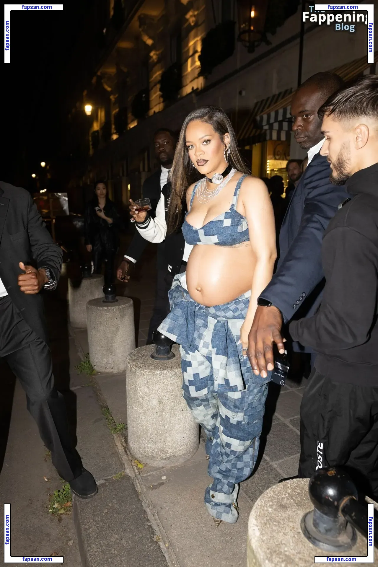Rihanna nude photo #9404 from OnlyFans