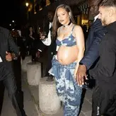 Rihanna nude #9404