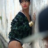 Rihanna nude #9774