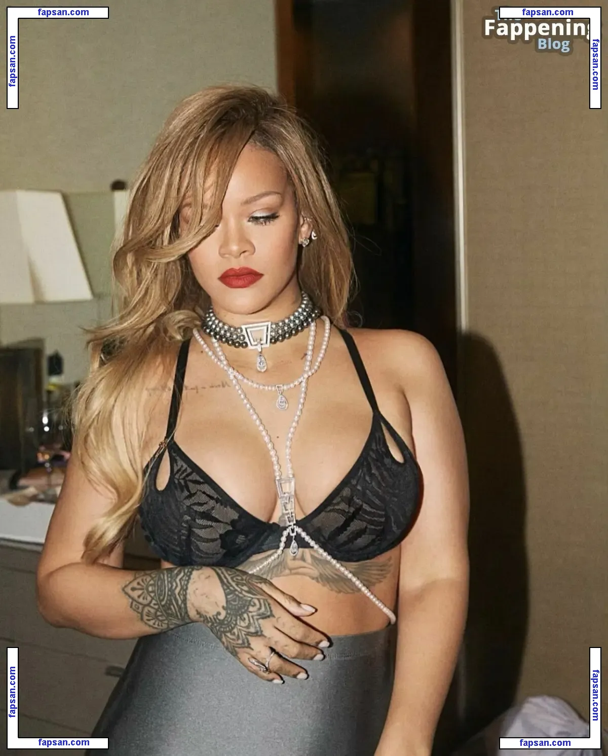 Rihanna nude photo #10045 from OnlyFans