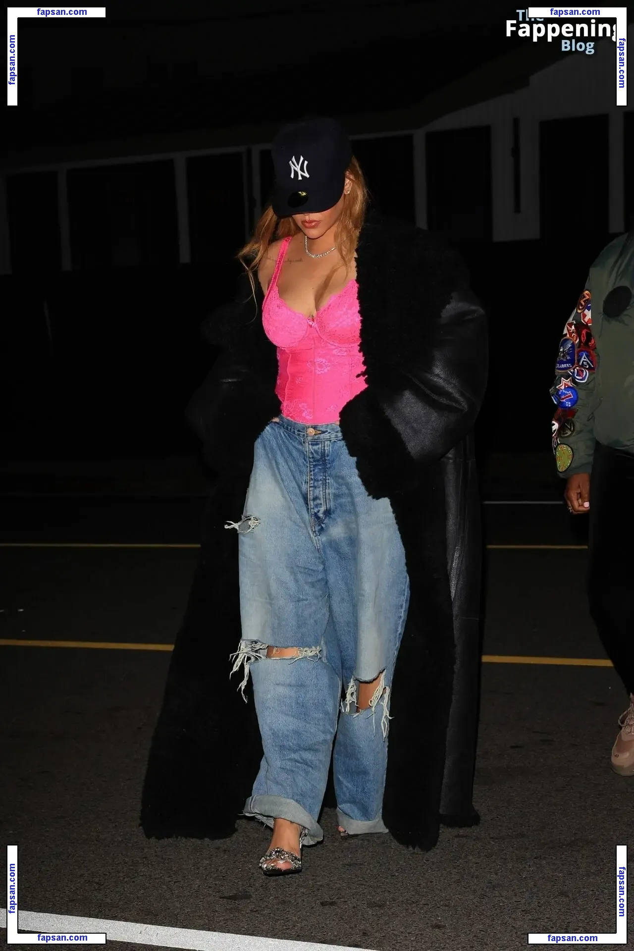 Rihanna nude photo #10099 from OnlyFans