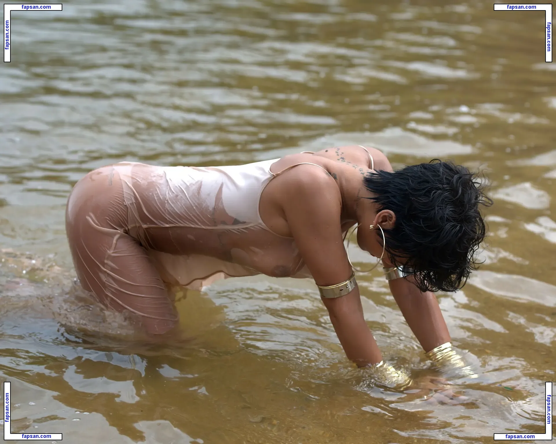 Rihanna nude photo #10371 from OnlyFans