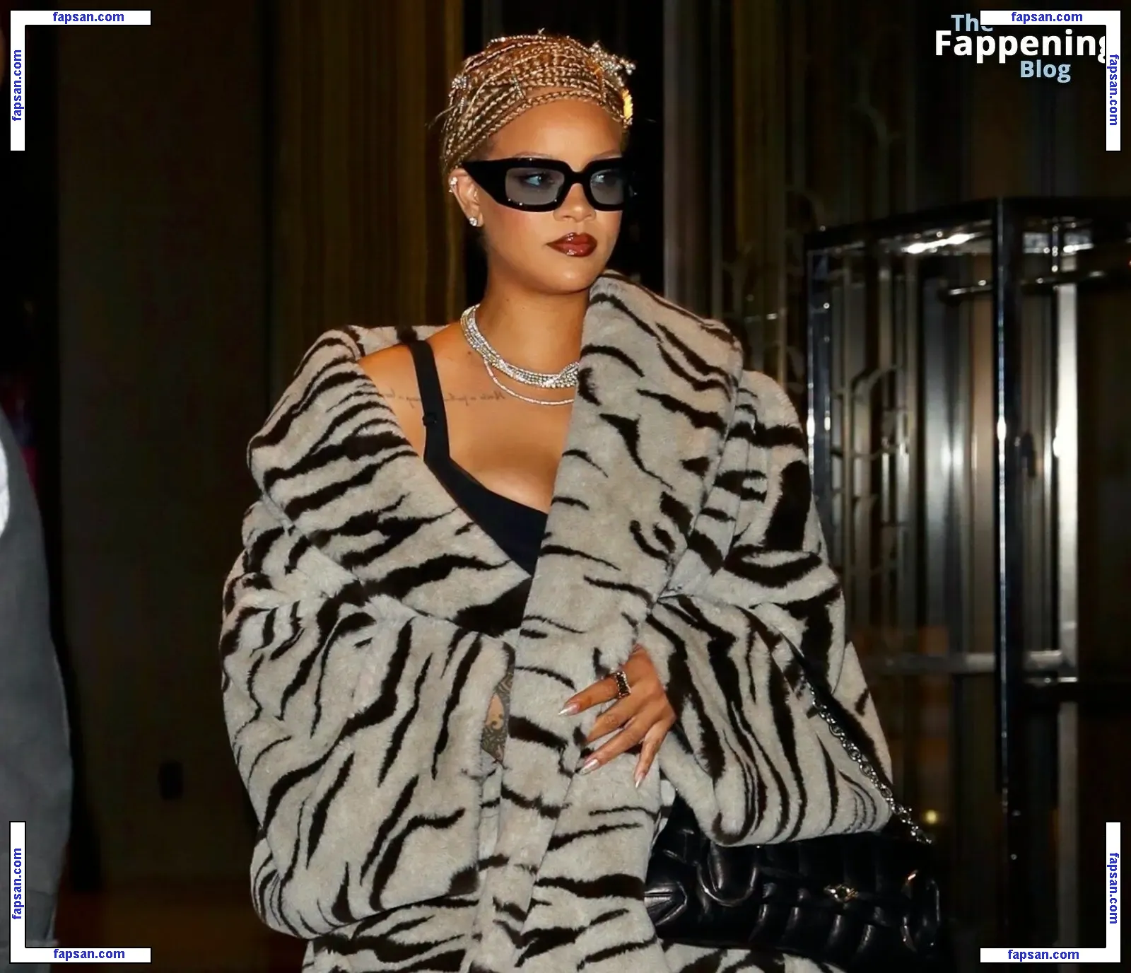 Rihanna nude photo #10407 from OnlyFans