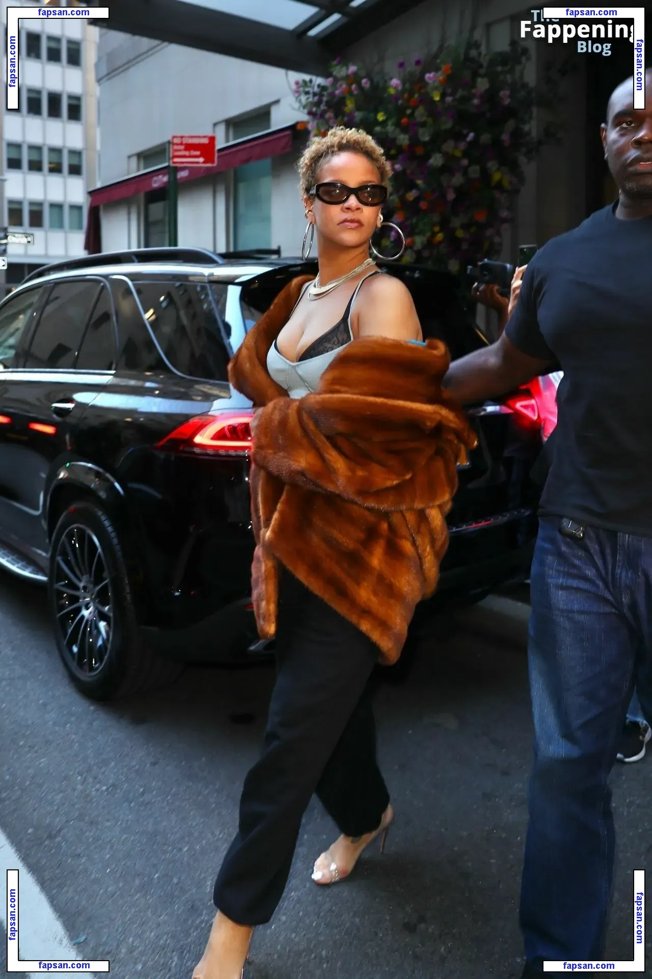 Rihanna nude photo #10419 from OnlyFans