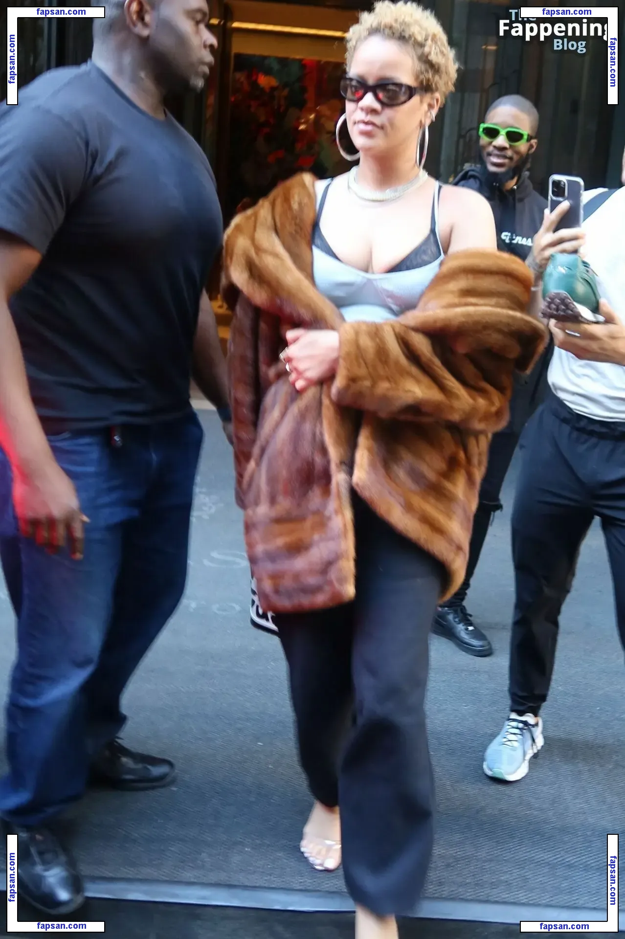 Rihanna nude photo #10436 from OnlyFans