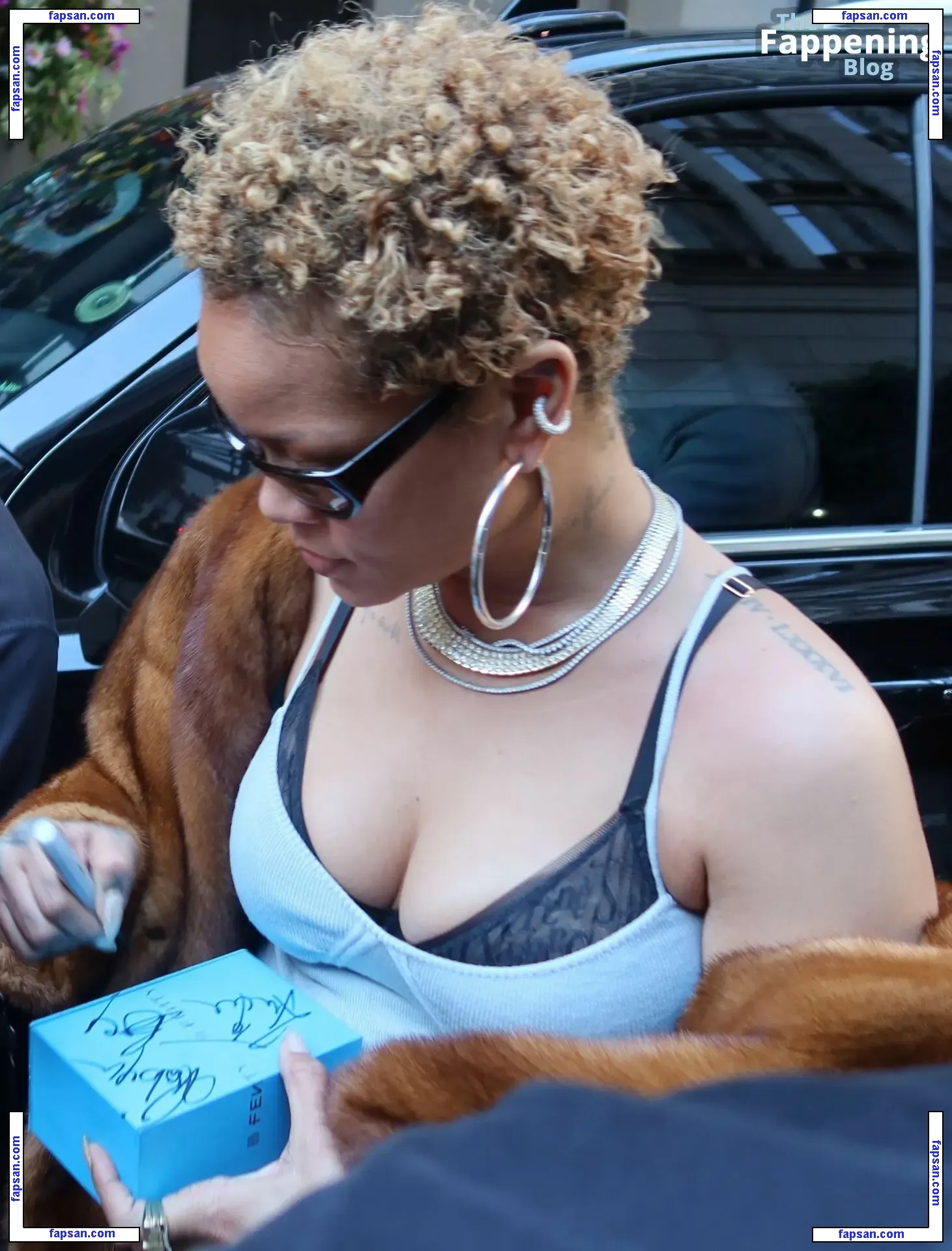 Rihanna nude photo #10441 from OnlyFans