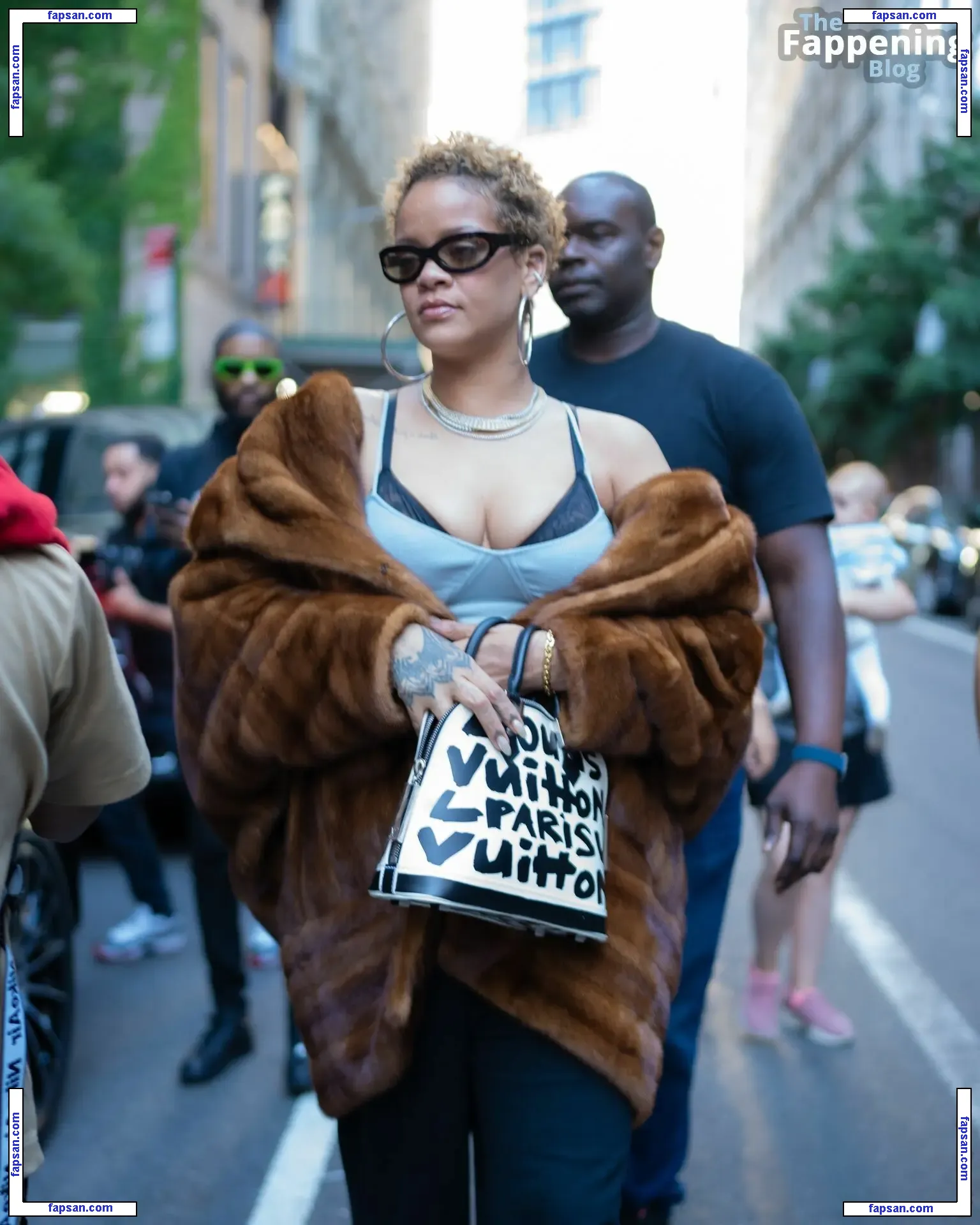 Rihanna nude photo #10452 from OnlyFans
