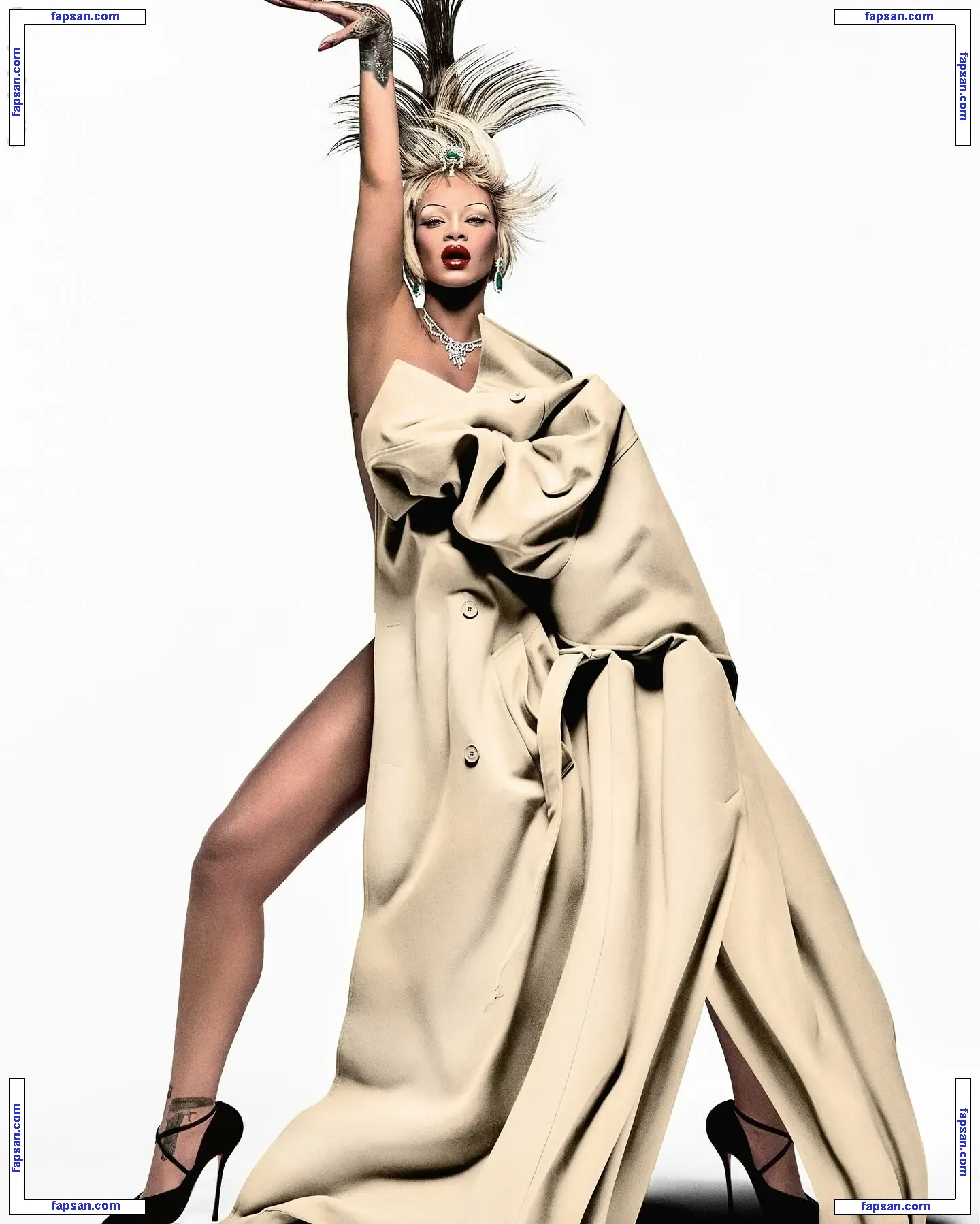 Rihanna nude photo #10485 from OnlyFans