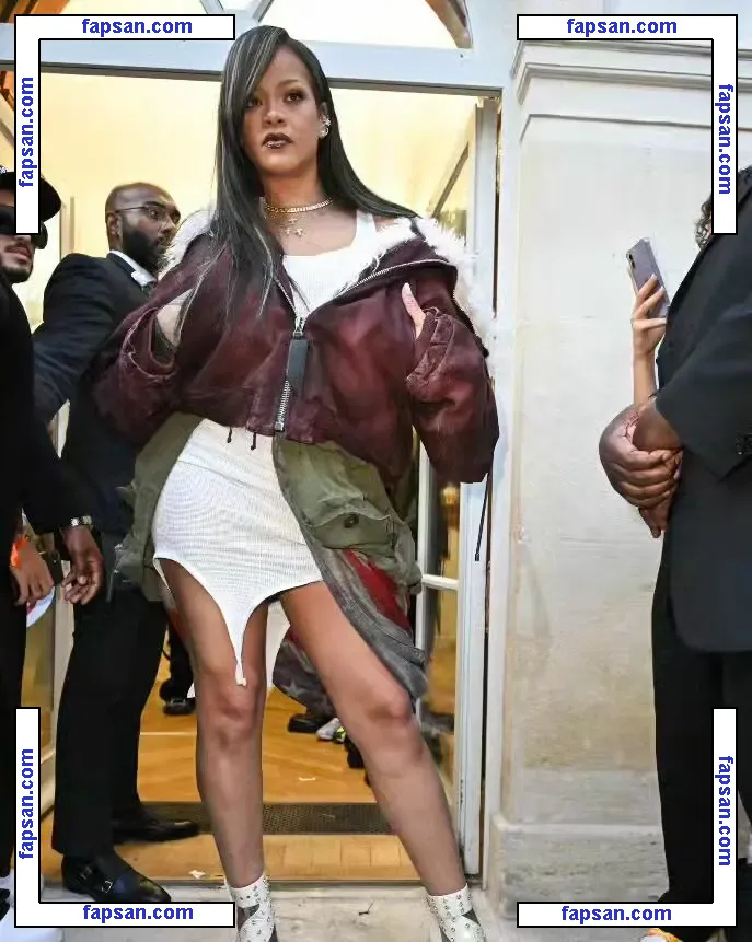 Rihanna nude photo #10498 from OnlyFans