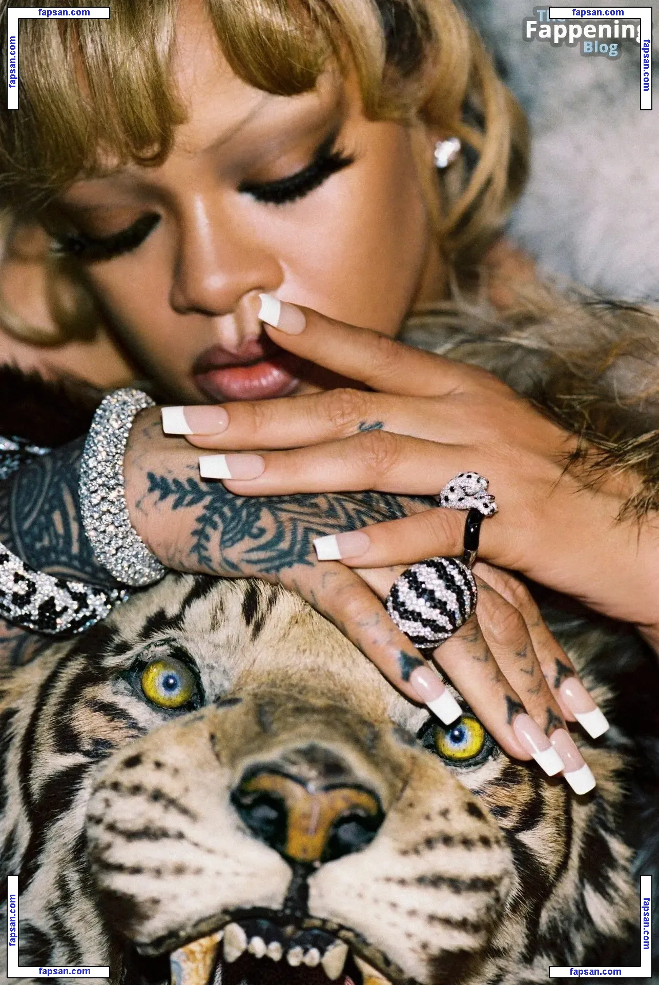 Rihanna nude photo #10600 from OnlyFans
