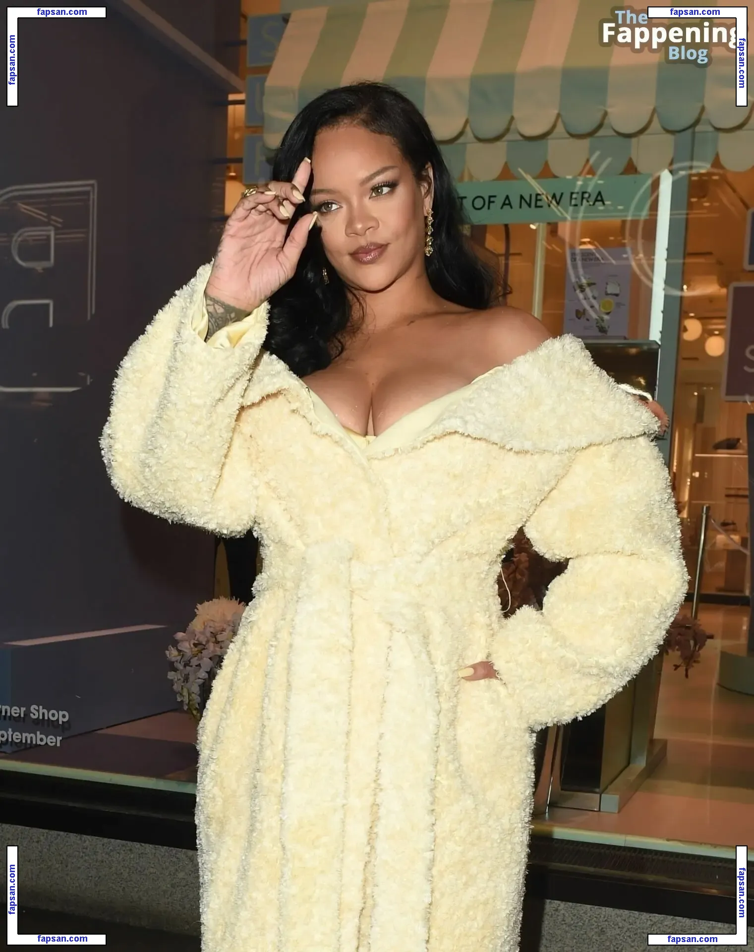 Rihanna nude photo #10744 from OnlyFans