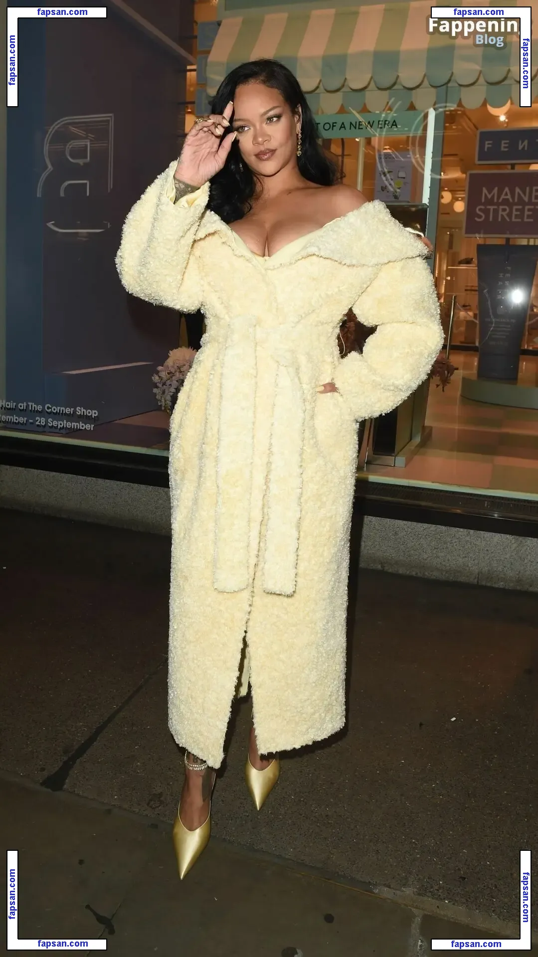 Rihanna nude photo #10749 from OnlyFans