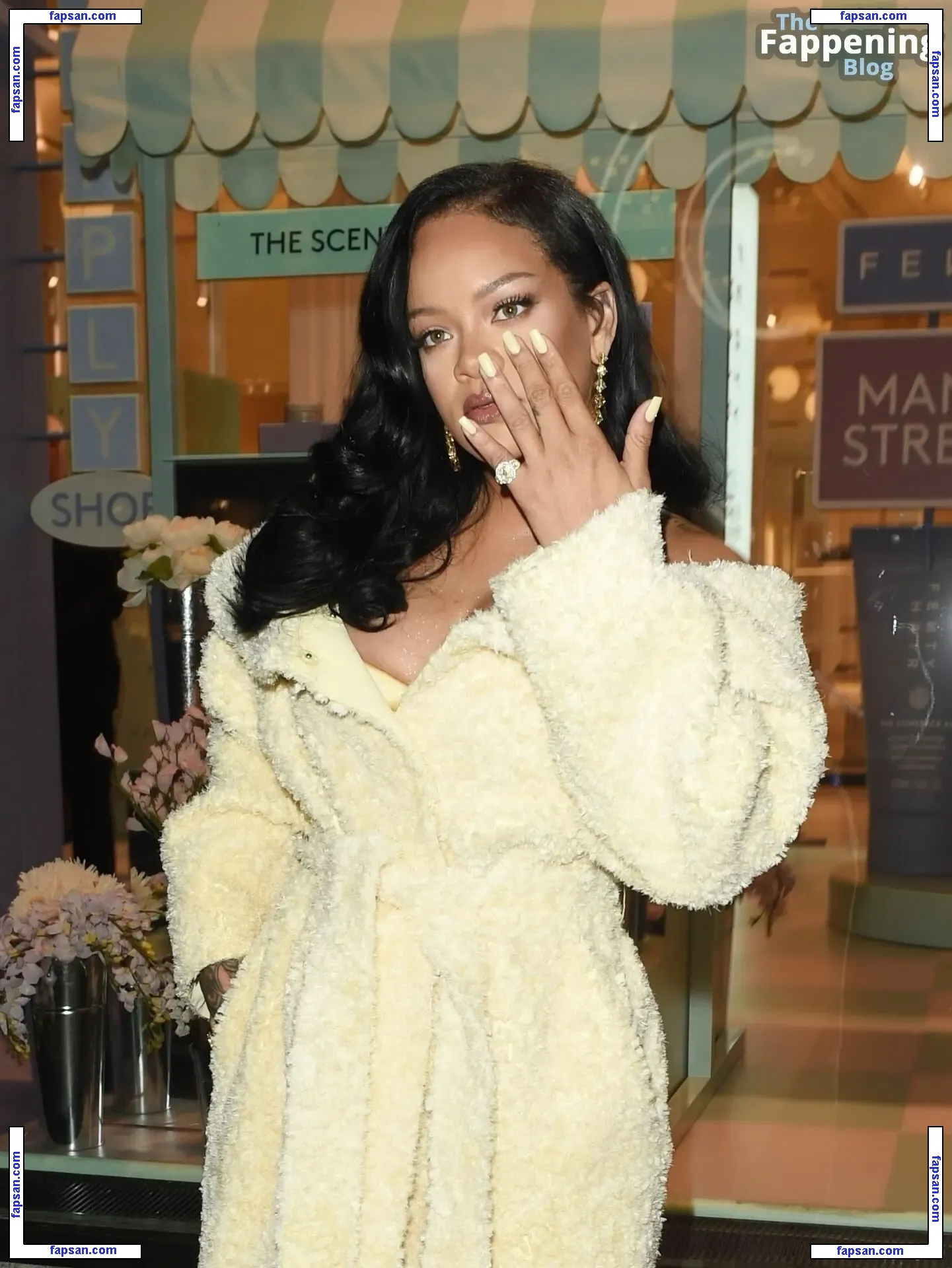 Rihanna nude photo #10764 from OnlyFans
