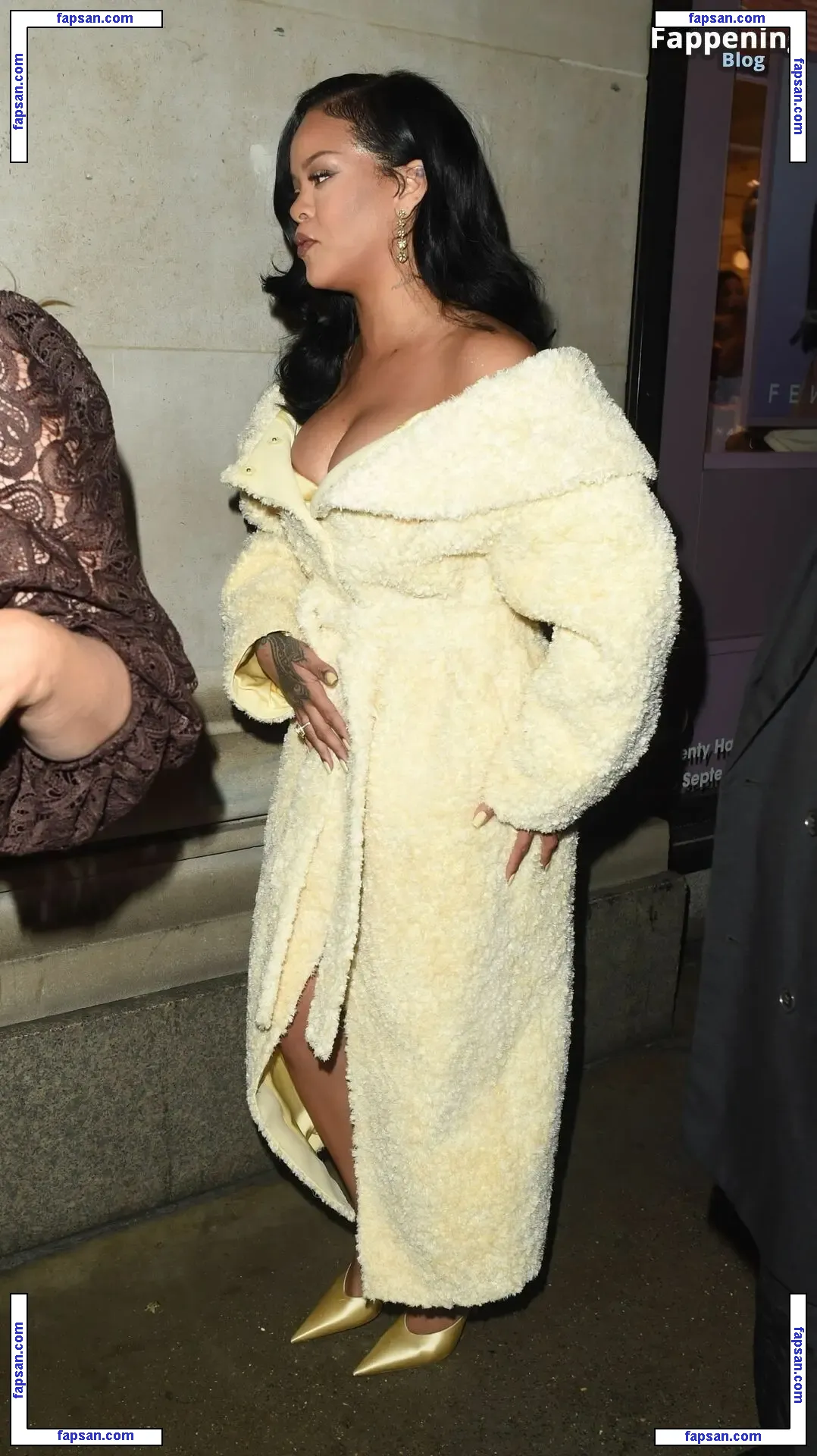 Rihanna nude photo #10772 from OnlyFans