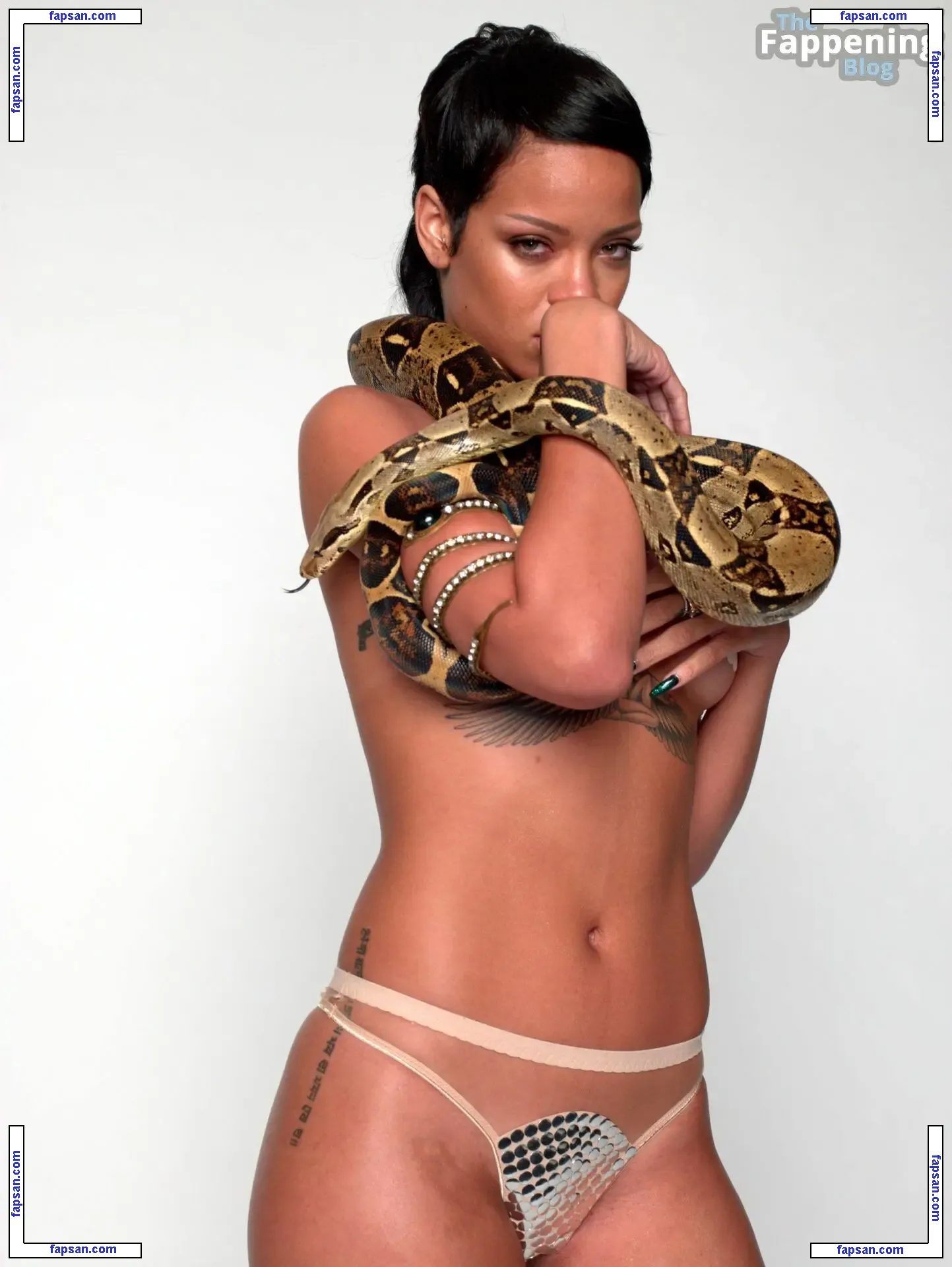 Rihanna nude photo #10799 from OnlyFans