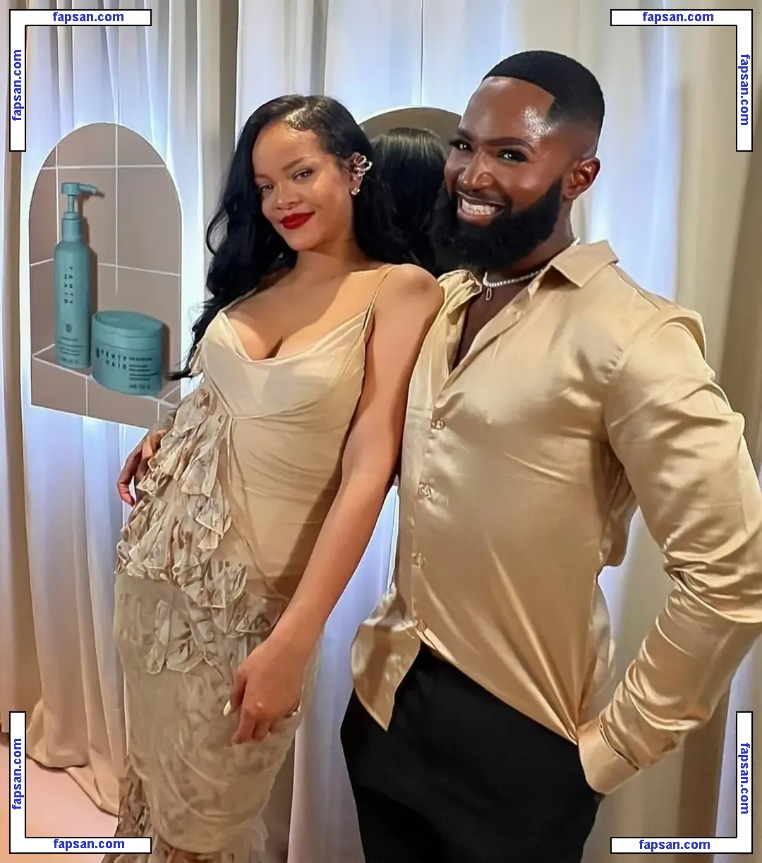 Rihanna nude photo #10826 from OnlyFans