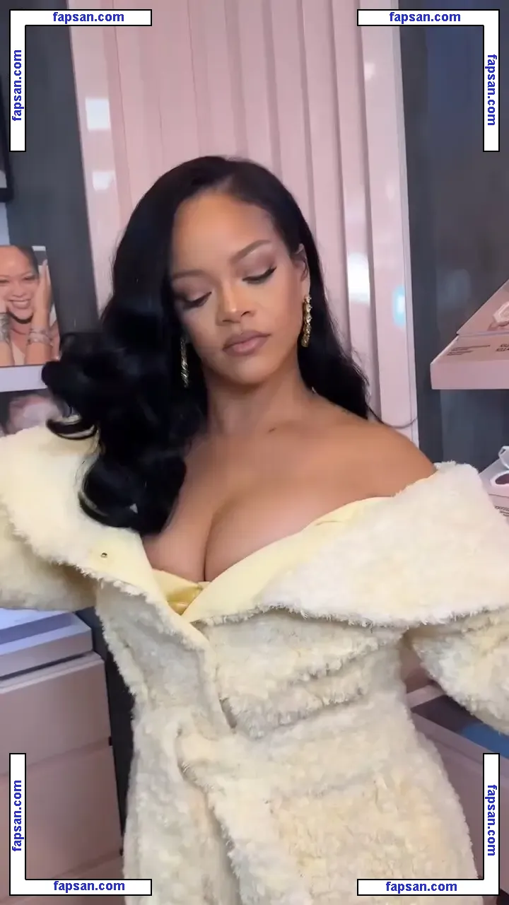 Rihanna nude photo #10828 from OnlyFans
