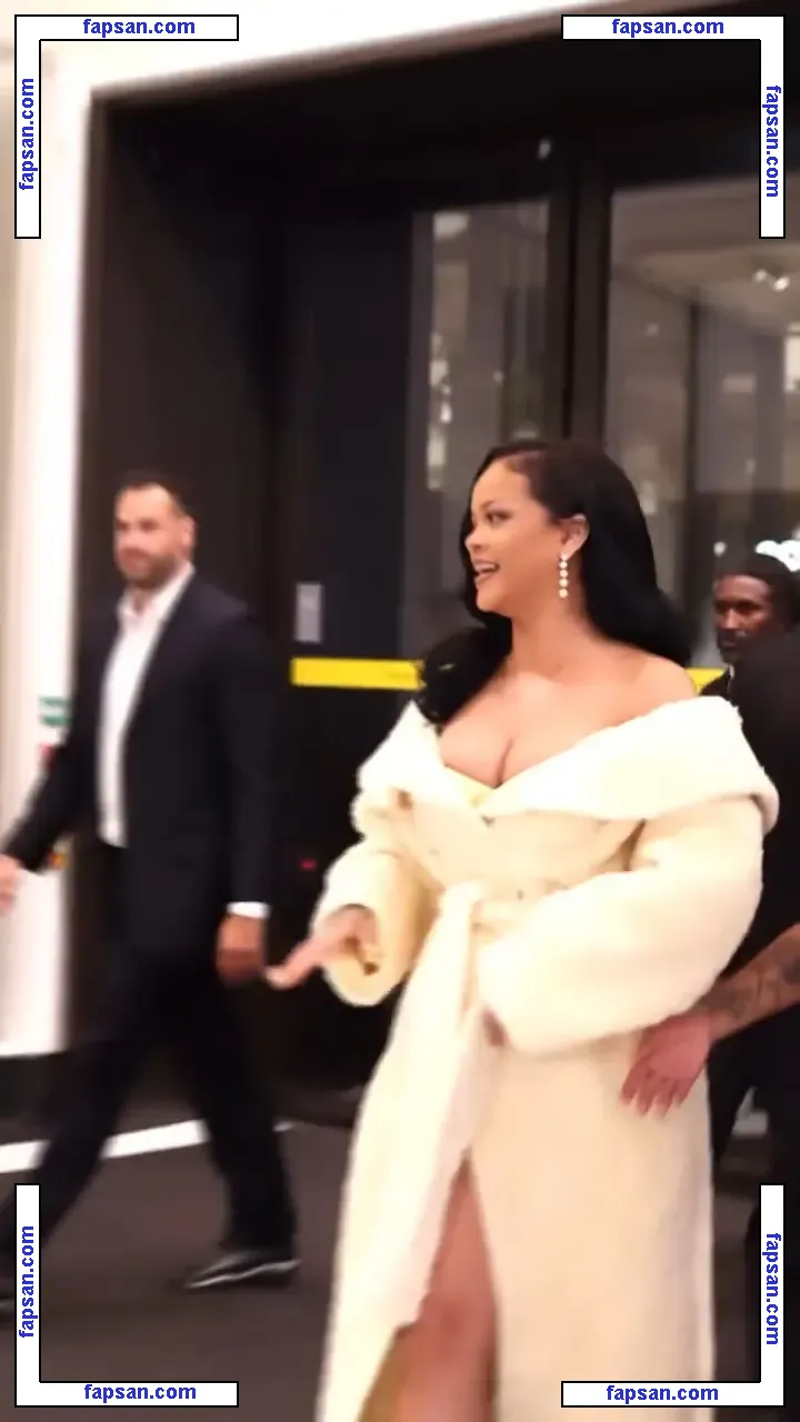 Rihanna nude photo #10832 from OnlyFans
