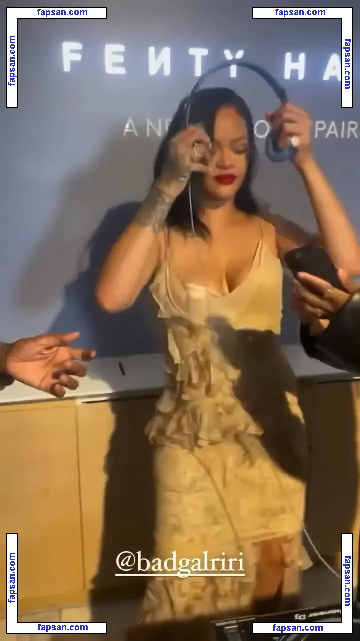 Rihanna nude photo #10833 from OnlyFans