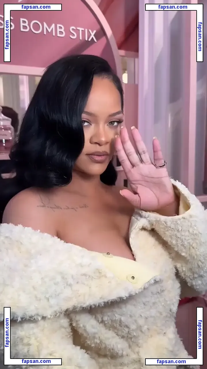 Rihanna nude photo #10841 from OnlyFans