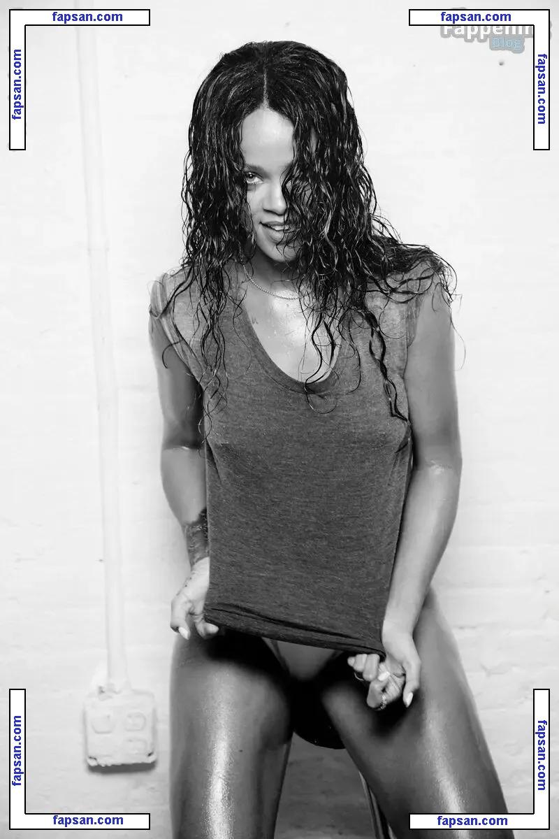 Rihanna nude photo #10900 from OnlyFans