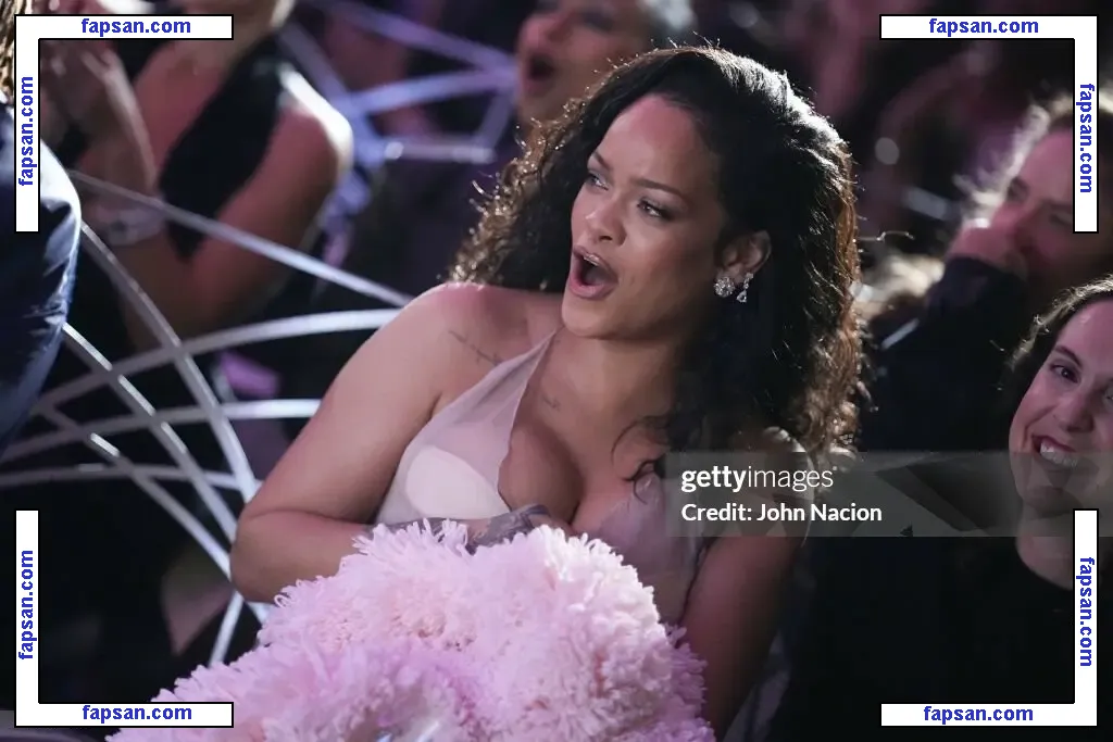 Rihanna nude photo #10993 from OnlyFans