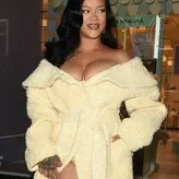 Rihanna nude #10762