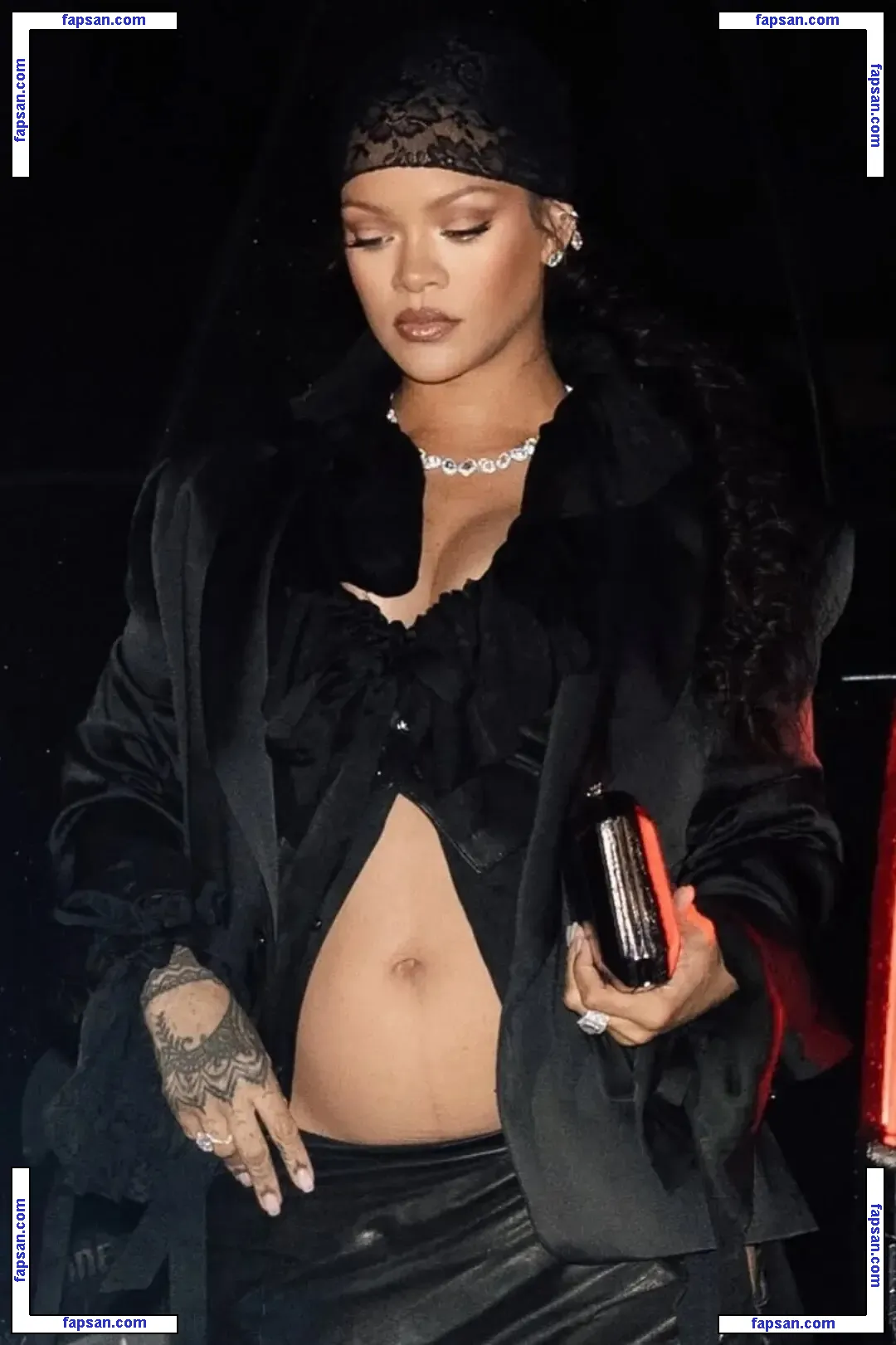 Rihanna nude photo #11627 from OnlyFans