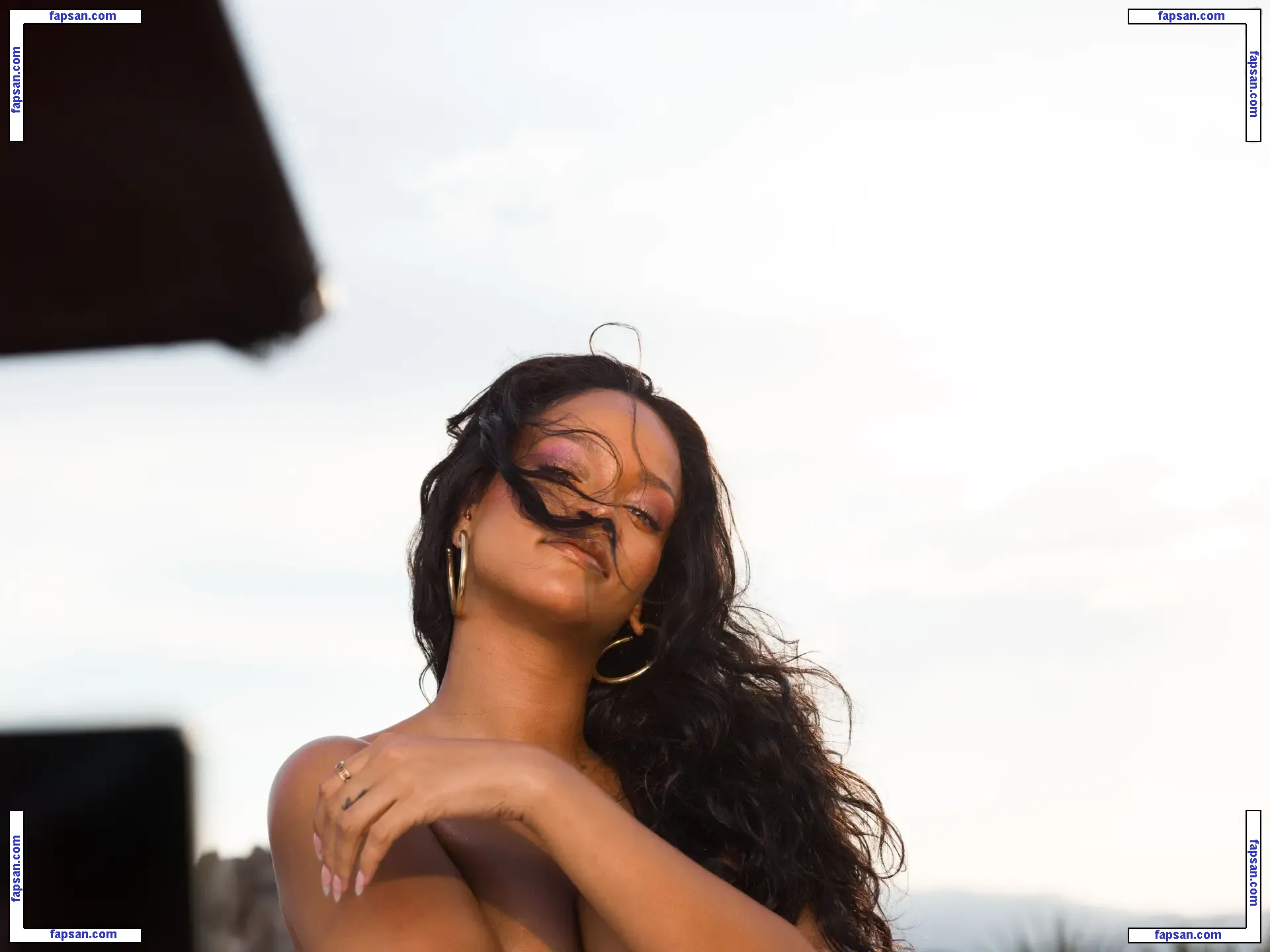 Rihanna голая фото #11654 с Онлифанс