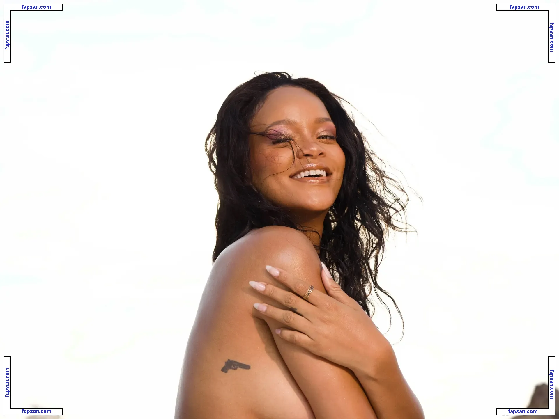 Rihanna голая фото #11662 с Онлифанс