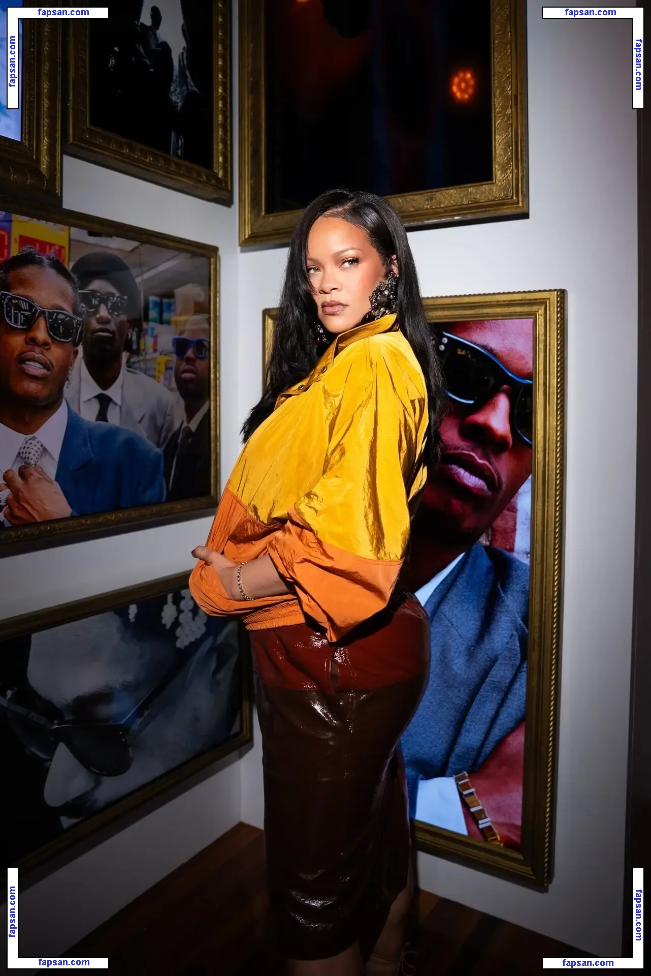 Rihanna голая фото #11671 с Онлифанс