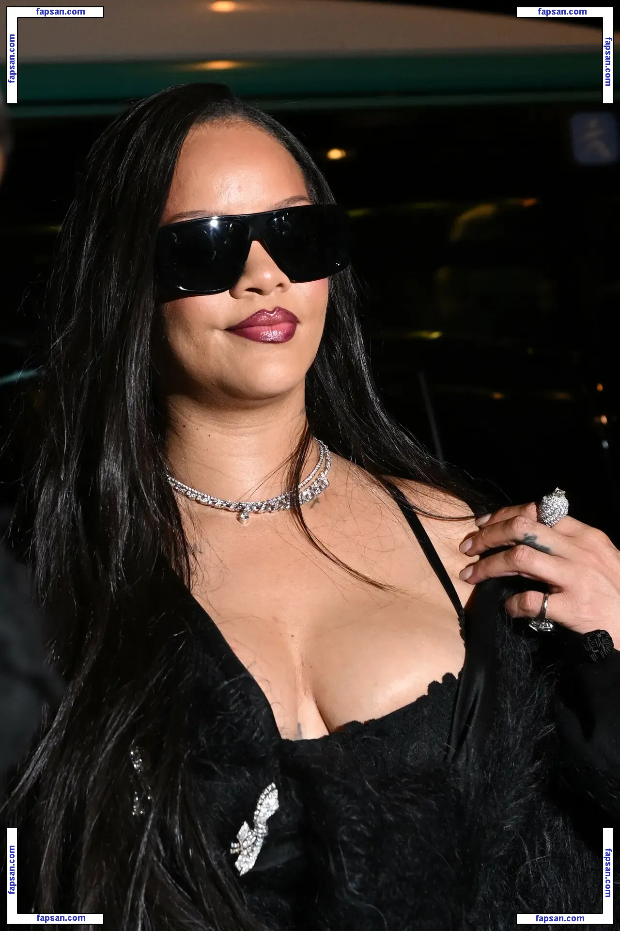 Rihanna nude photo #11679 from OnlyFans