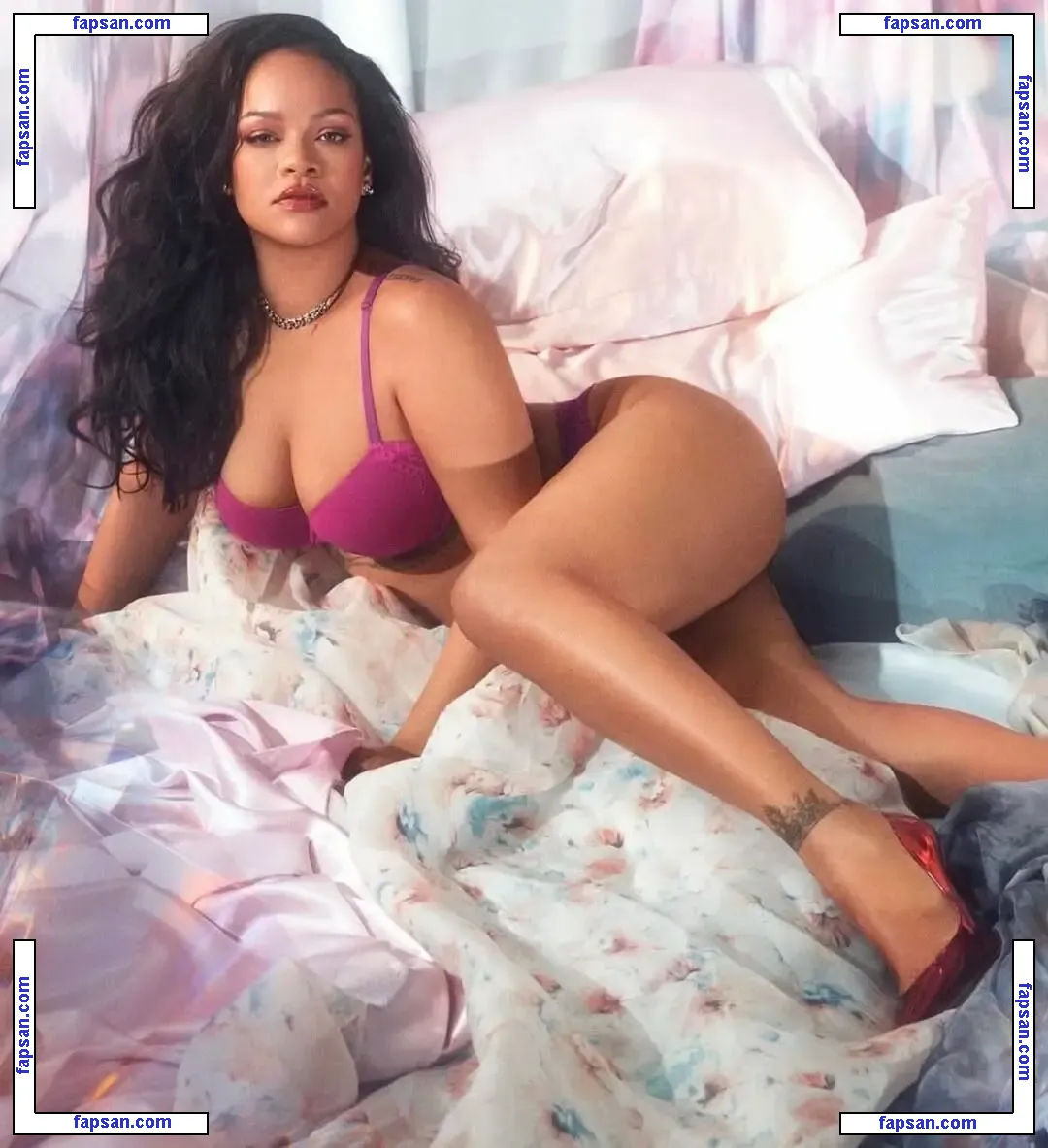 Rihanna голая фото #11708 с Онлифанс