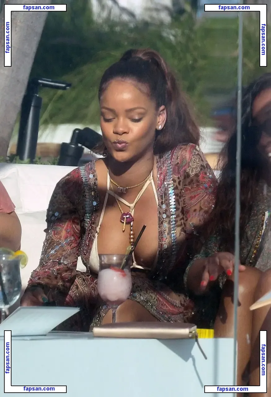 Rihanna nude photo #1050 from OnlyFans