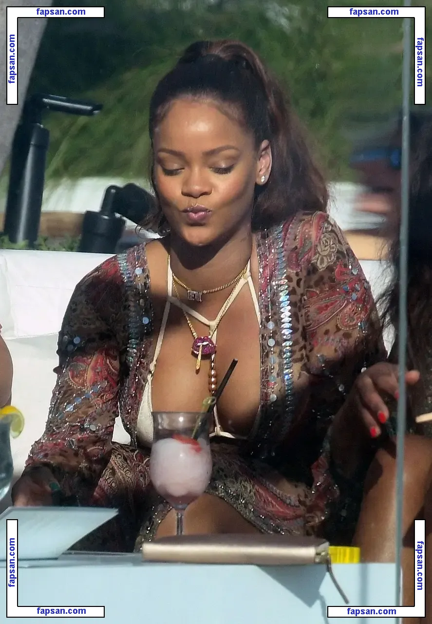 Rihanna nude photo #1051 from OnlyFans