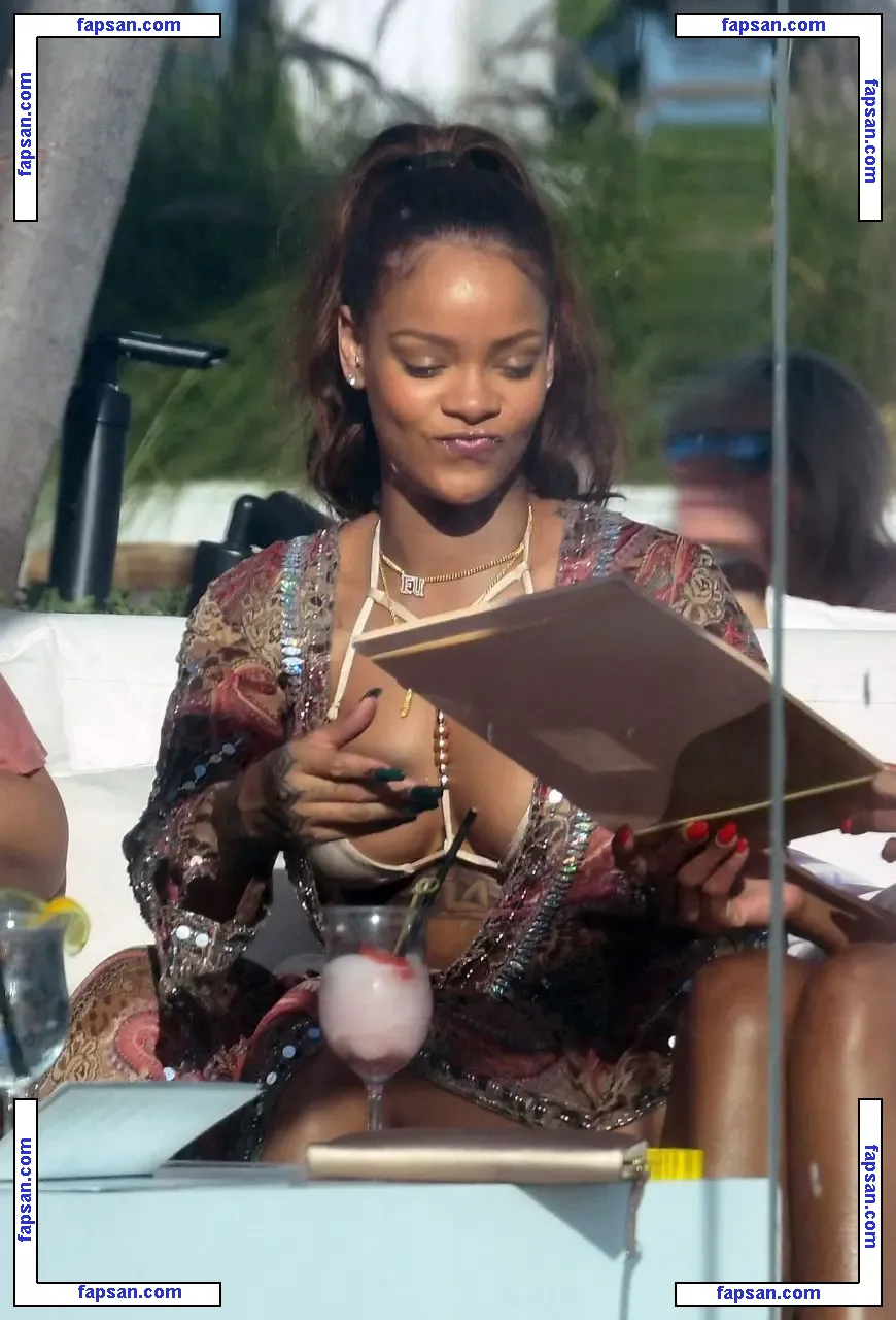 Rihanna nude photo #1053 from OnlyFans