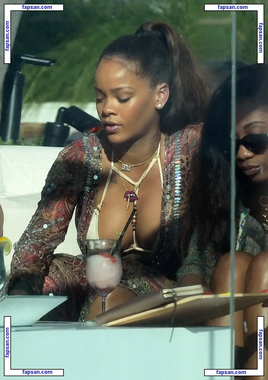 Rihanna nude photo #1067 from OnlyFans
