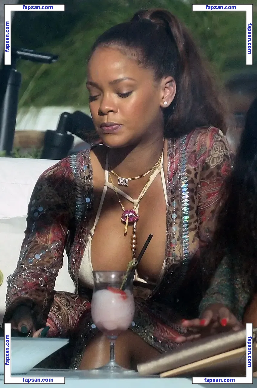 Rihanna nude photo #1069 from OnlyFans