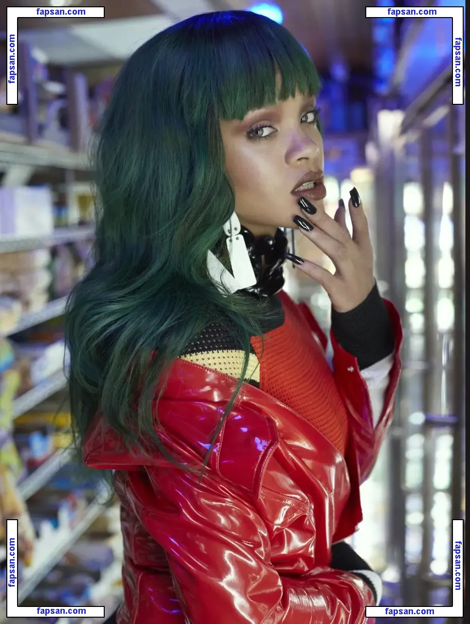 Rihanna nude photo #1084 from OnlyFans