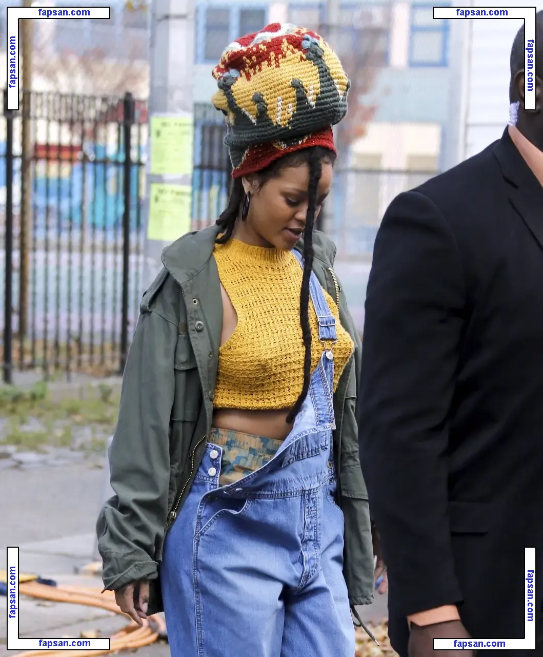 Rihanna nude photo #1141 from OnlyFans